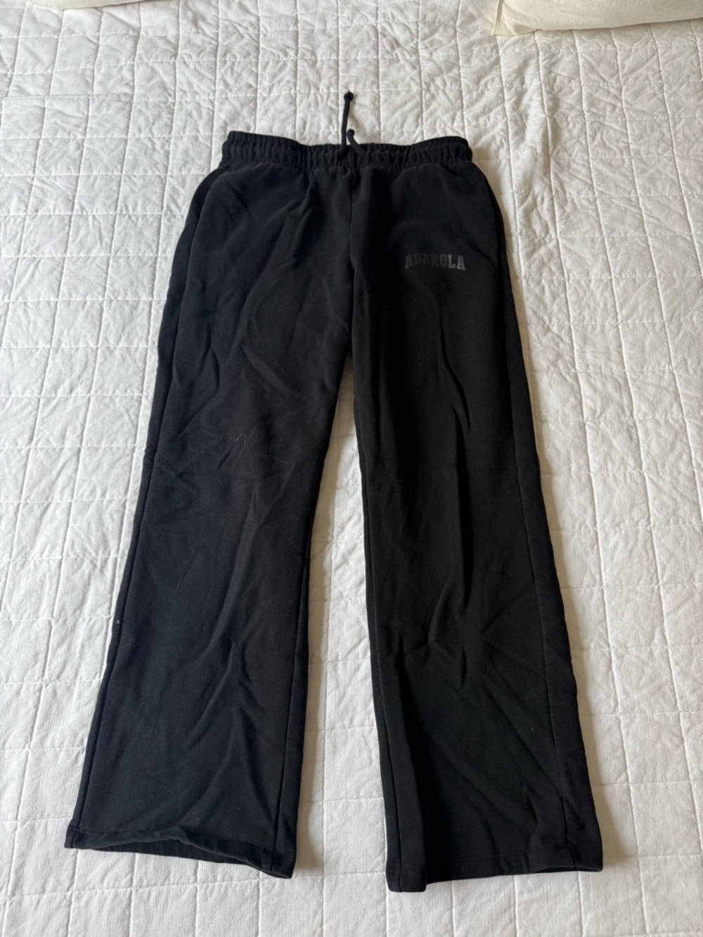 Adanola women’s Black Drawstring wide leg sweatpants
